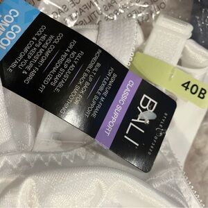 Brand new white Bali bra.  40 b